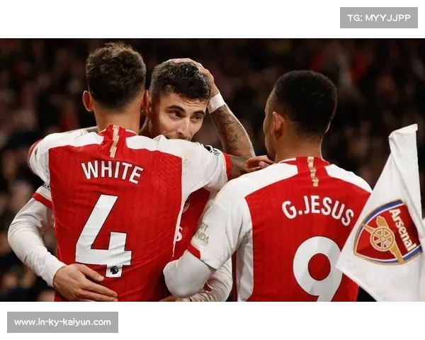 勒沃库森对阵阿森纳：维尔茨与哈弗茨在中场区域的控球权争夺与空间创造